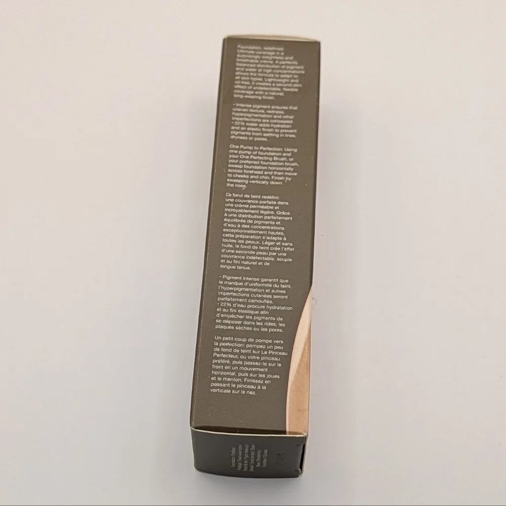 Becca Foundation Linen NIB 1 oz 24 Hour Coverage